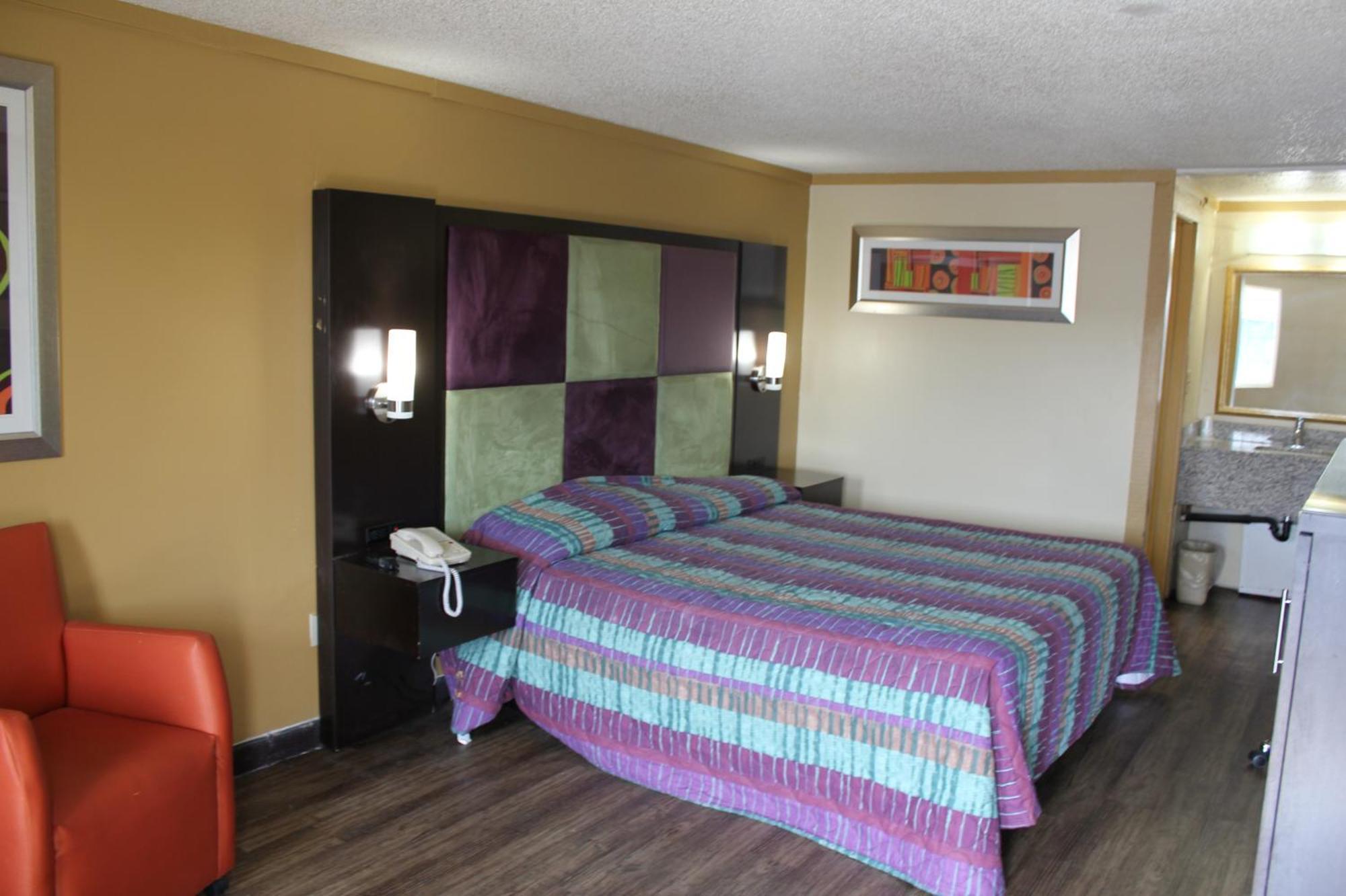 Executive Inn & Suites Нэшвилл Экстерьер фото