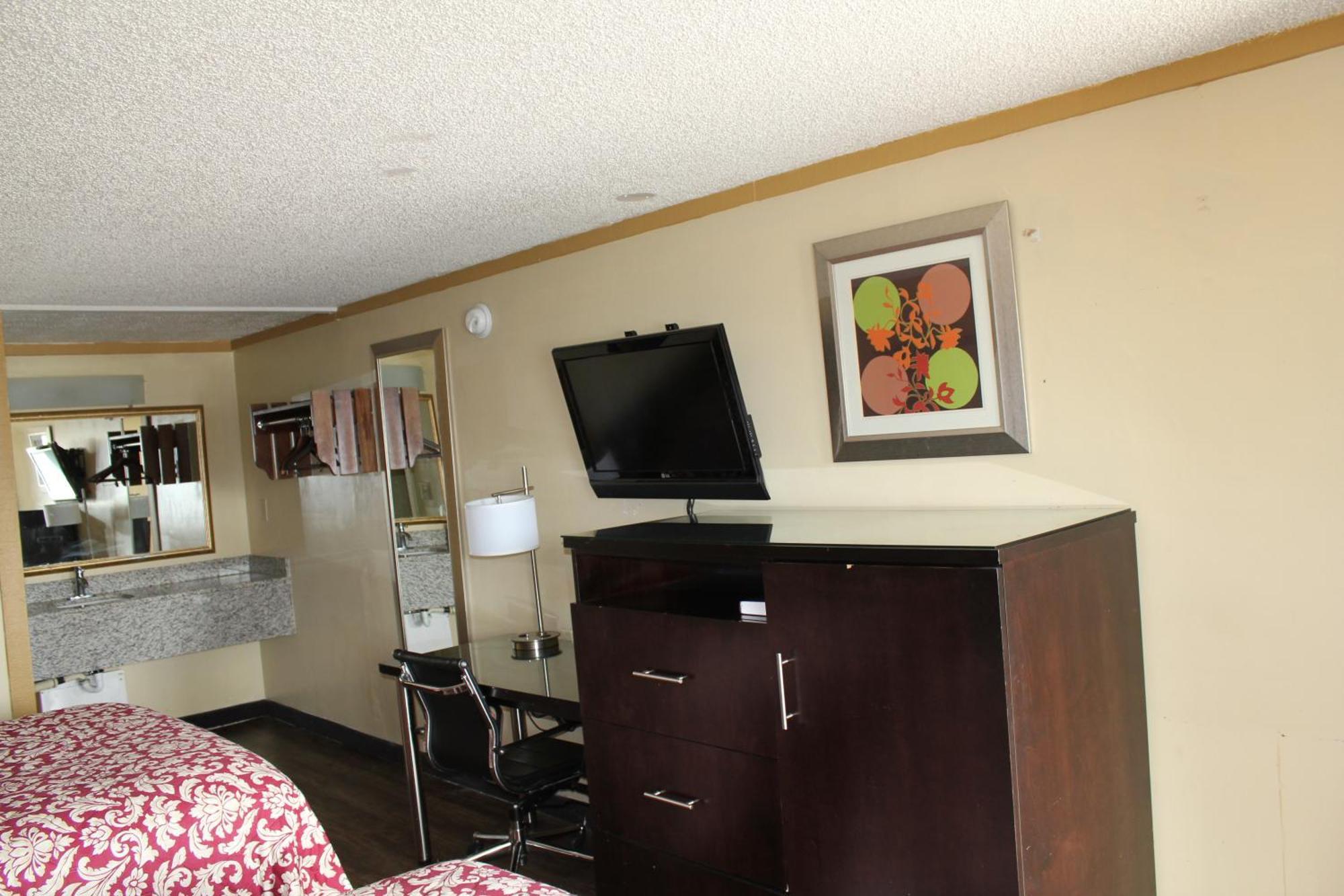 Executive Inn & Suites Нэшвилл Экстерьер фото